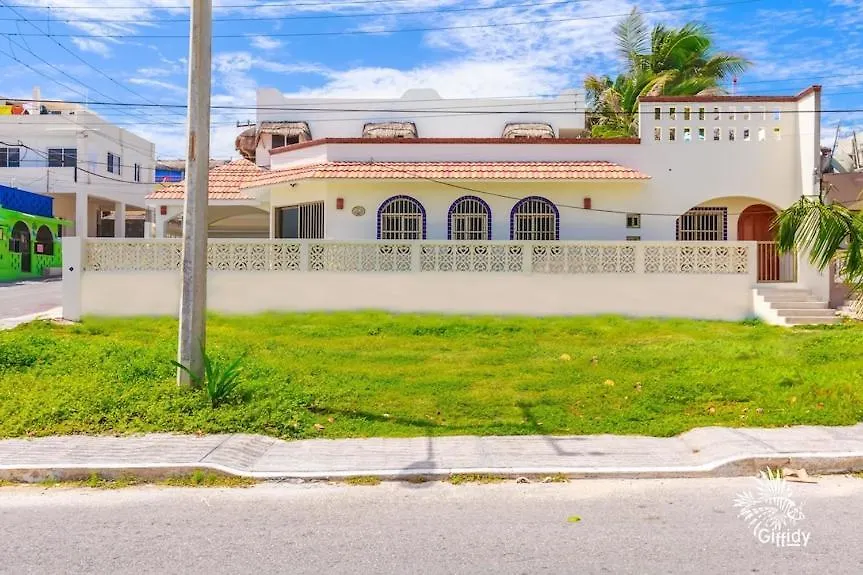 Casa Amor Ocean Front Isla Mujeres contacts
